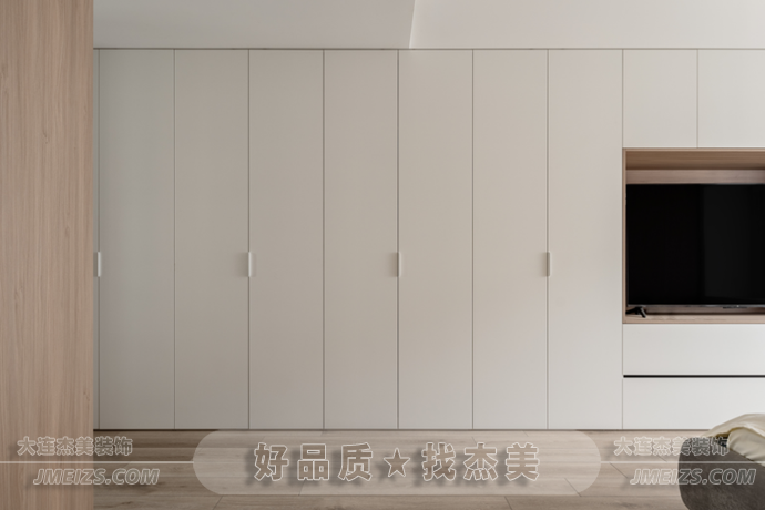 1689260759115097.png 大連裝修潮流趨勢之現代簡約案例賞析典雅素凈溫潤空間10.png